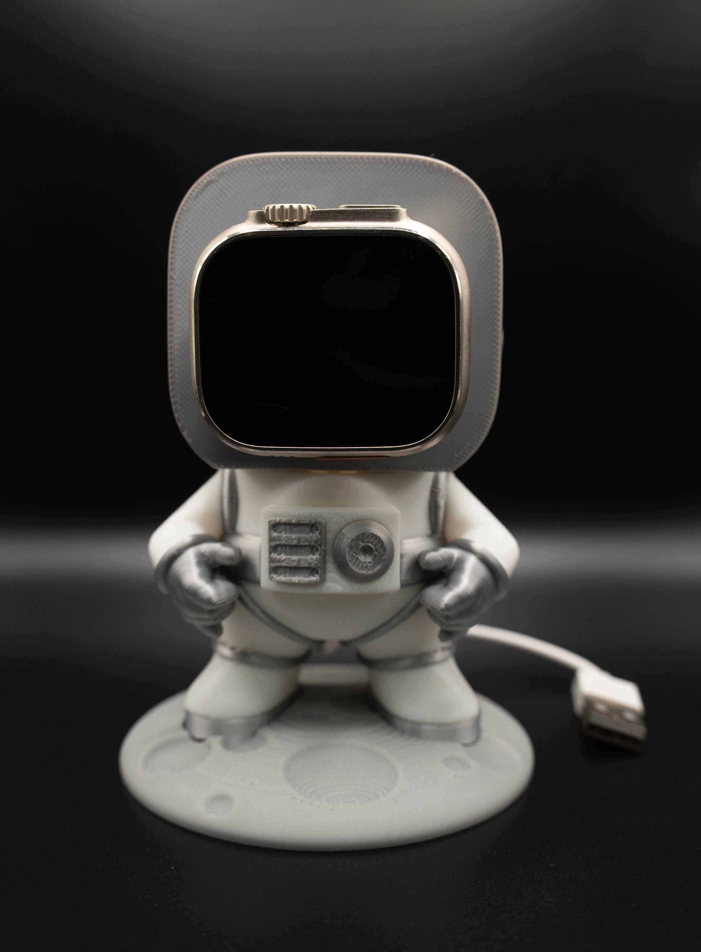 Astronaut charger image 2